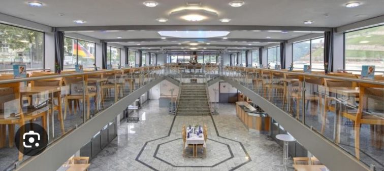 Beats & Wine das Geisterschiff an Halloween 2 Beats Wine das Geisterschiff an Halloween Rhemus innen